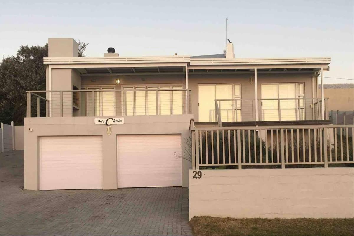 Ons C-Huis - Gansbaai Seafront Accommodation, Back-Up Power Eksteriør billede
