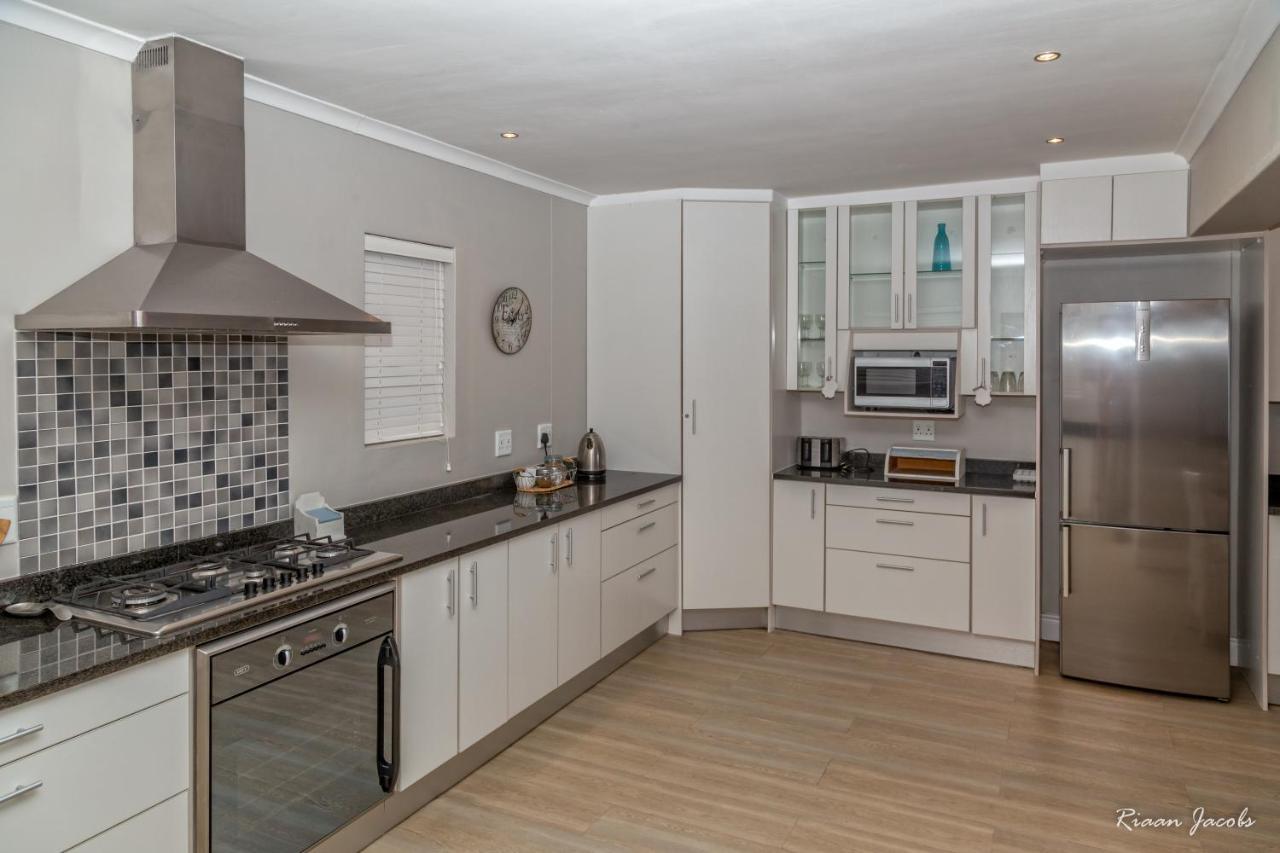 Ons C-Huis - Gansbaai Seafront Accommodation, Back-Up Power Eksteriør billede